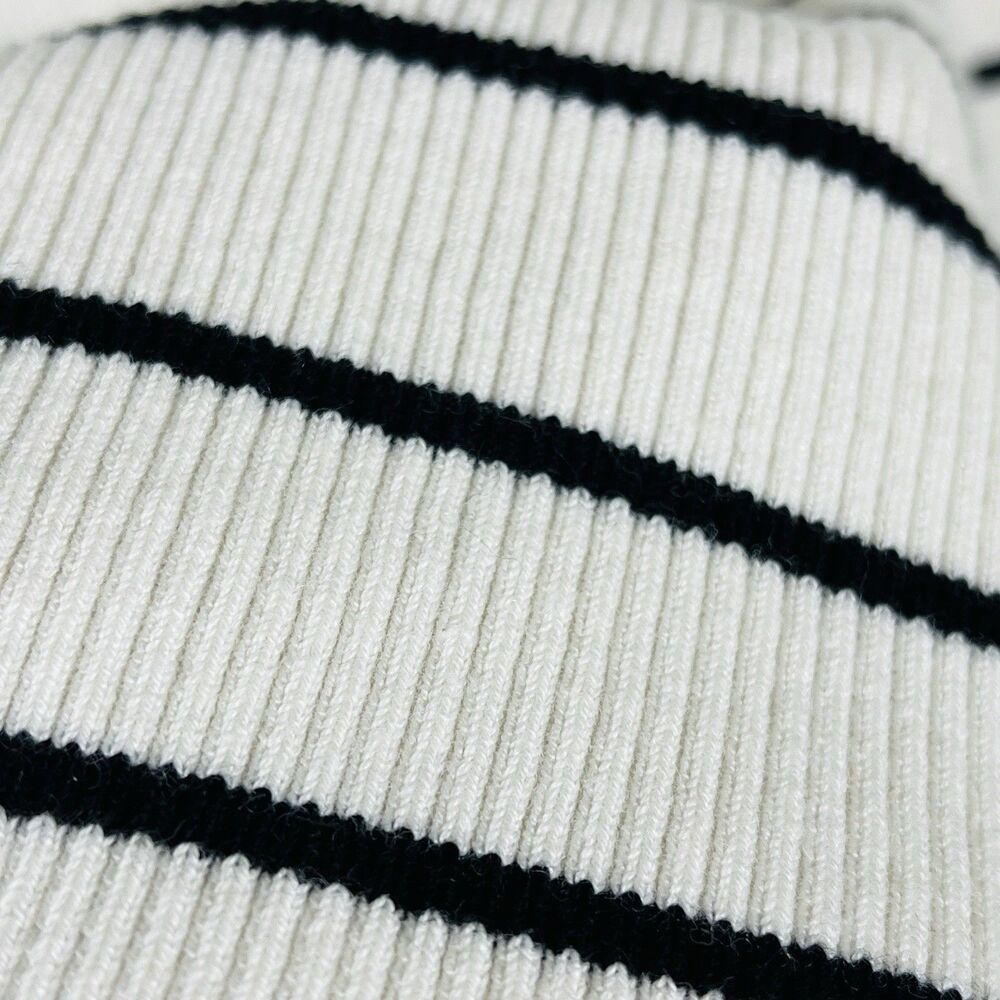 Lauren Ralph Lauren Women’s M Ivory Black Striped Ribbed Turtleneck Sweater - Picture 10 of 12